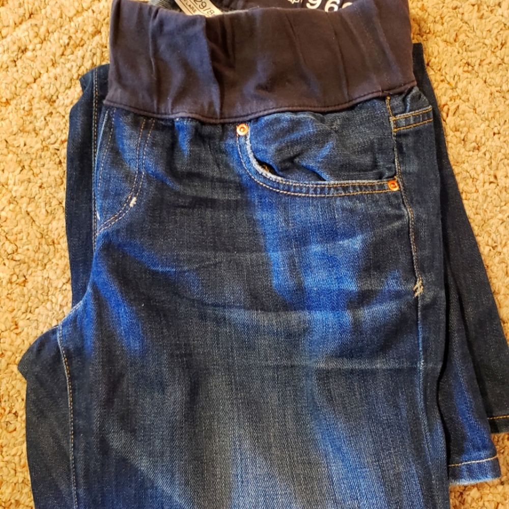 GAP Maternity jeans